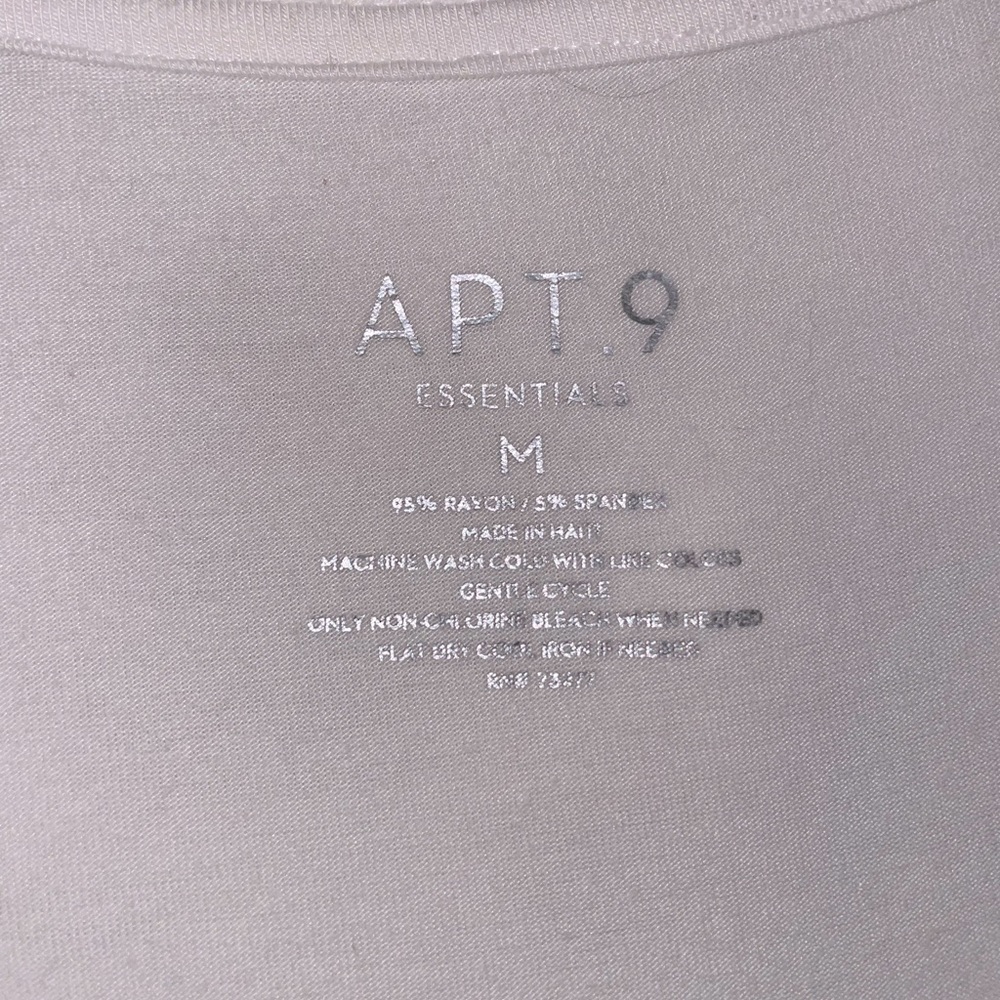 White V-neck T-Shirt - Picture 4 of 4